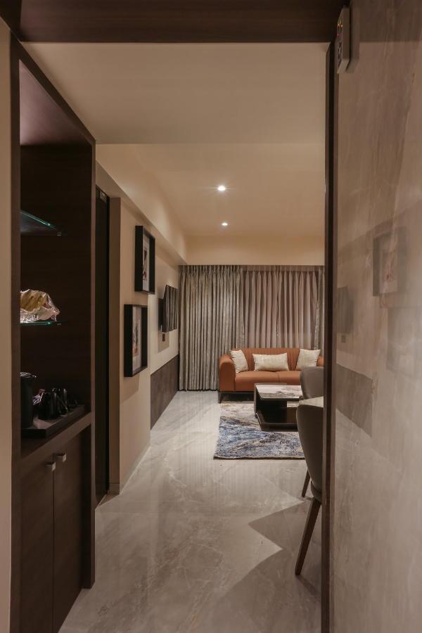 Hotel Corporate นาวีมุมไบ ภายนอก รูปภาพ